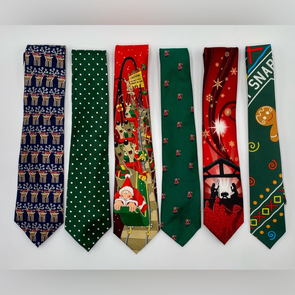 6 Men‎ Christmas Holiday Ties Reindeer, Santa Gingerbread men